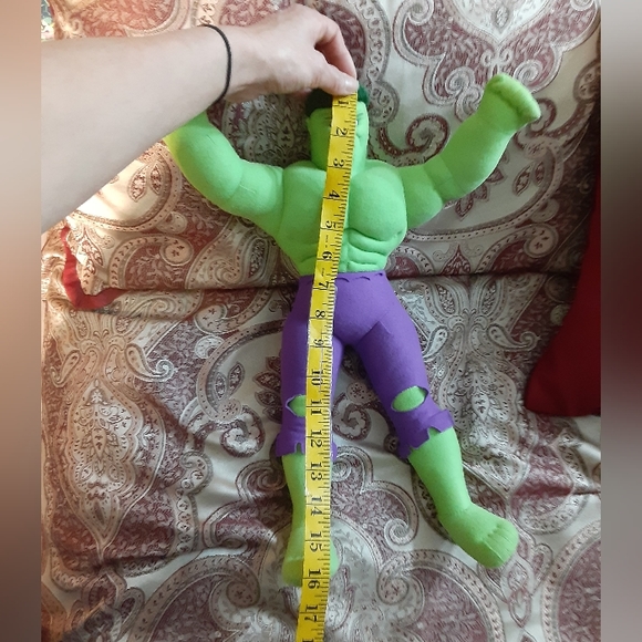 Incredible Hulk action stuffed figure bear - Picture 7 of 11